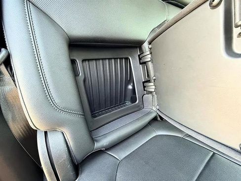 Used 2020 GMC Sierra 1500 SLT w/ SLT Convenience Package RWD image 34