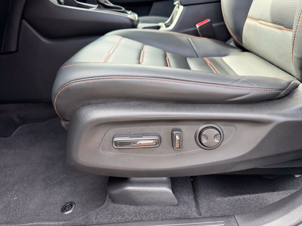 Used 2024 Honda CR-V Sport Touring image 14