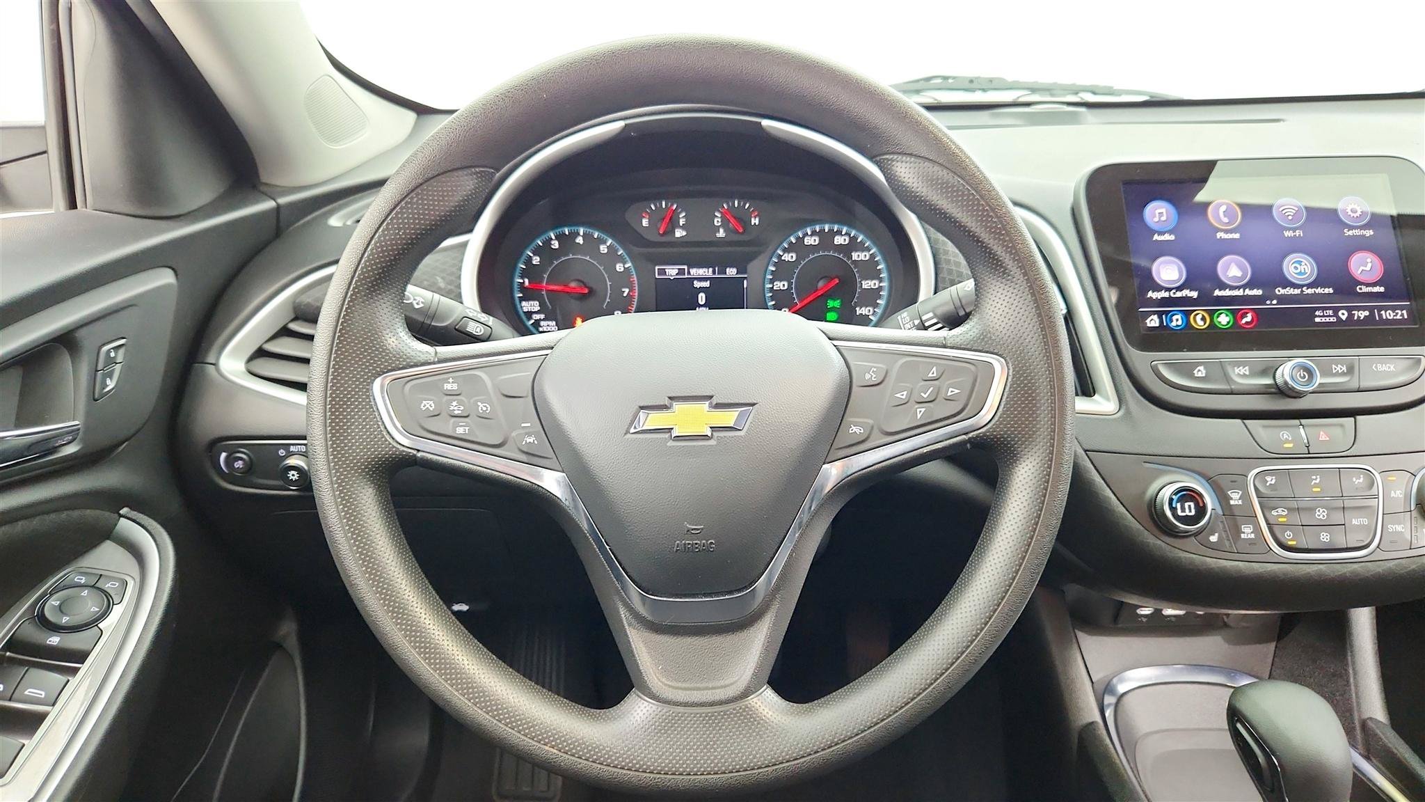 Used 2024 Chevrolet Malibu LT FWD image 12