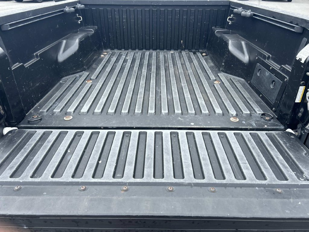 Used 2020 Toyota Tacoma SR5 RWD image 11