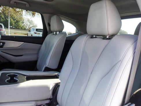 Used 2023 Acura MDX Technology image 27