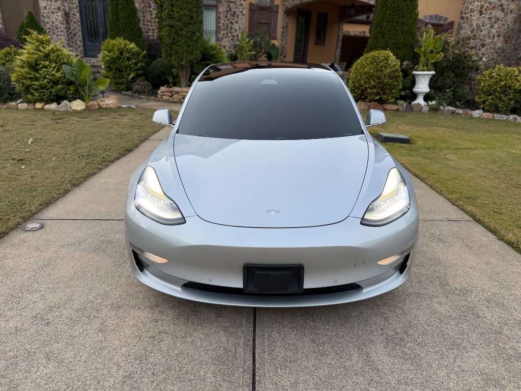 Used 2018 Tesla Model 3 Long Range AWD/4WD image 3