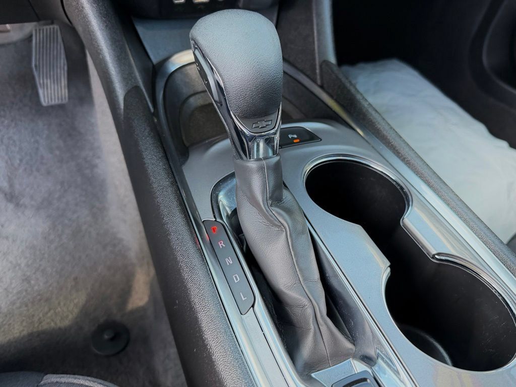 Used 2024 Chevrolet Malibu LT FWD image 20