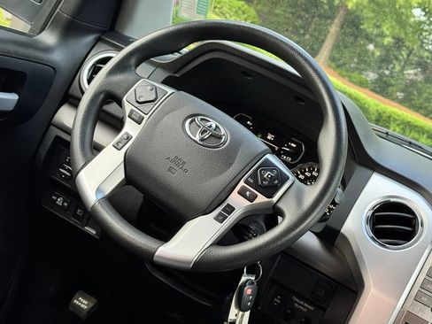 Used 2021 Toyota Tundra SR5 RWD image 15