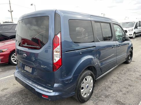 Used 2023 Ford Transit Connect XLT image 9