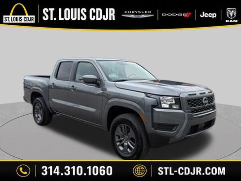 Used 2025 Nissan Frontier SV AWD/4WD image 1