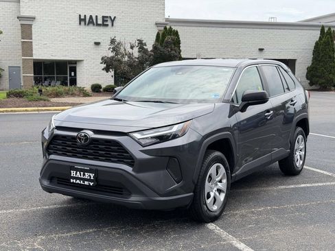 Used 2024 Toyota RAV4 LE FWD image 22