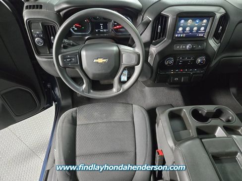 Used 2020 Chevrolet Silverado 1500 Custom w/ Custom Value Package image 11