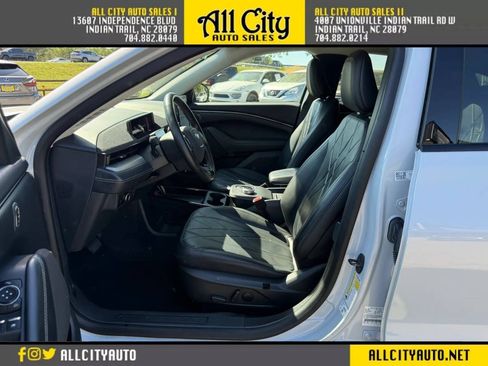 Used 2023 Ford Mustang Mach-E Select RWD image 9