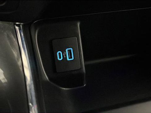 Used 2023 Ford F150 XLT w/ Equipment Group 302A High image 38