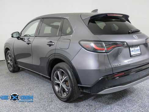 Used 2023 Honda HR-V EX-L image 5