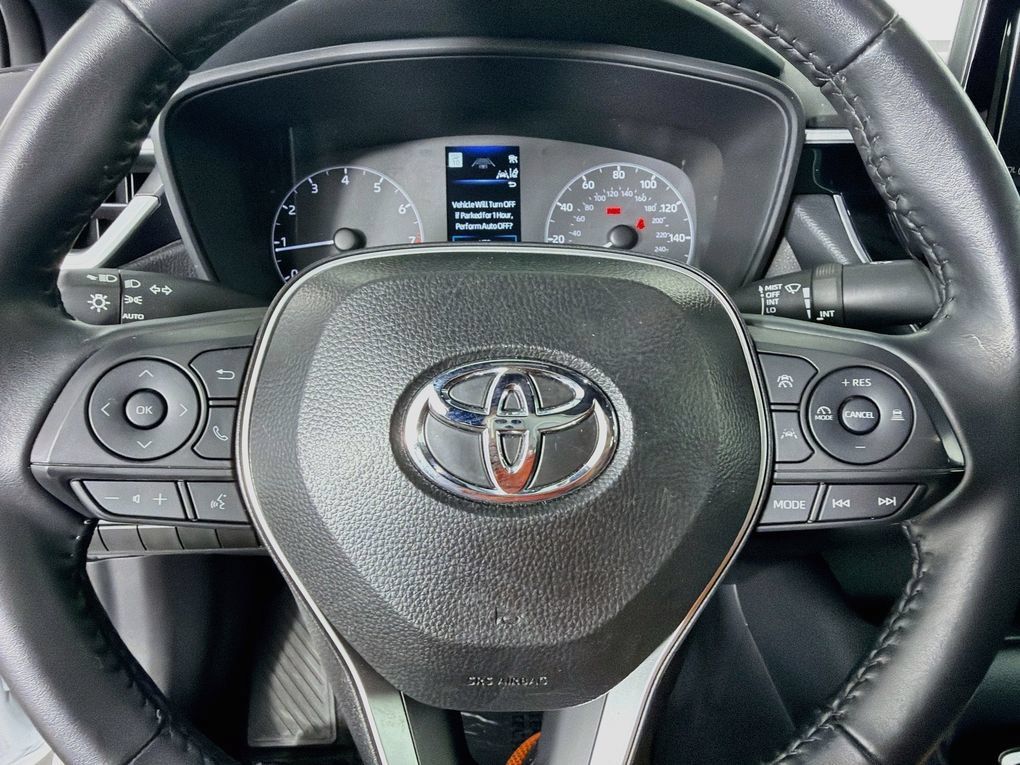 Used 2025 Toyota Corolla SE FWD image 16