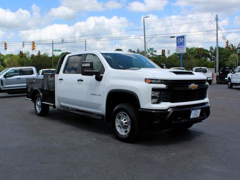 Used 2024 Chevrolet Silverado 2500 W/T w/ WT Fleet Convenience Package AWD/4WD image 8