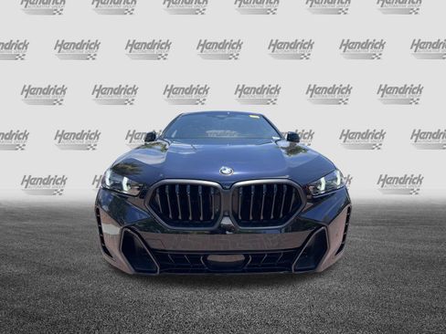 Used 2024 BMW X6 xDrive40i w/ Premium Package AWD/4WD image 3