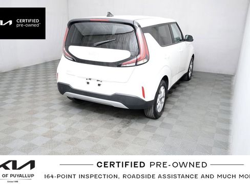 Certified 2025 Kia Soul LX FWD image 6