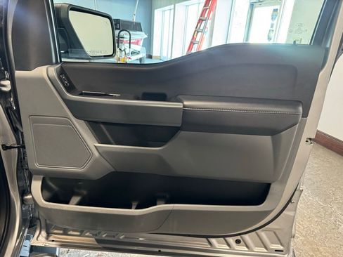 Used 2023 Ford F150 XLT w/ XTR Package image 19