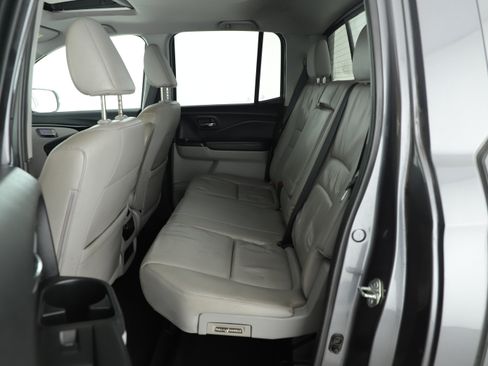 Used 2018 Honda Ridgeline RTL-E image 17