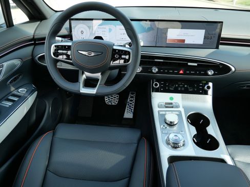 New 2026 Genesis GV70 2.5T Sport Prestige AWD/4WD image 6