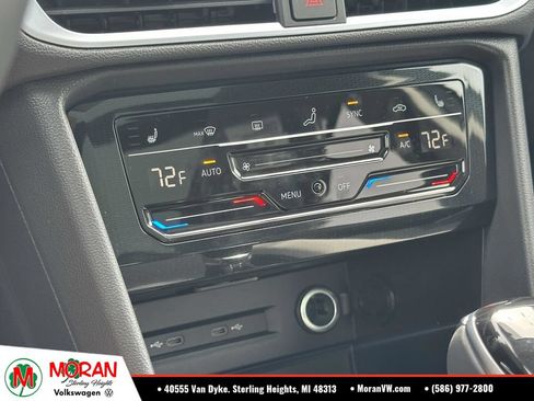 Used 2026 Volkswagen Taos SE FWD image 20