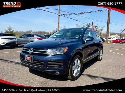 Used 2012 Volkswagen Touareg TDI image 1