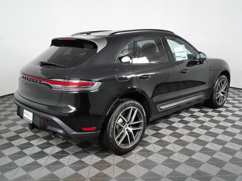 New 2026 Porsche Macan Turbo image 28