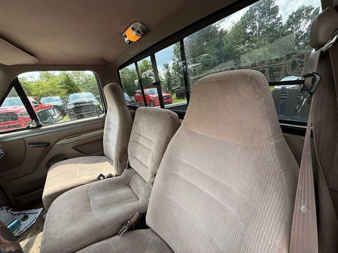 Used 1994 Ford F150 XL RWD image 15