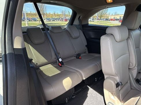 Used 2024 Honda Odyssey Touring image 19