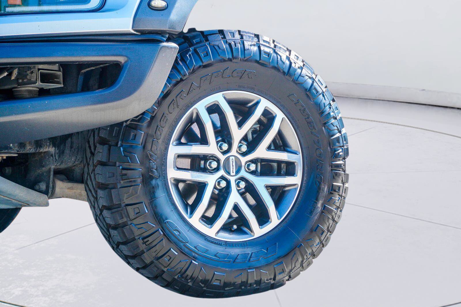 Used 2018 Ford F150 Raptor AWD/4WD image 2