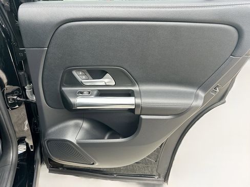 Used 2021 Mercedes-Benz GLA 250 image 30