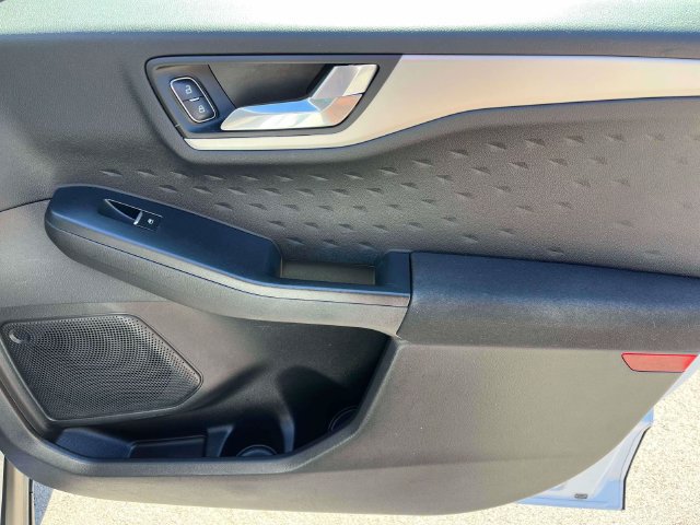 Certified 2020 Ford Escape SE FWD image 22