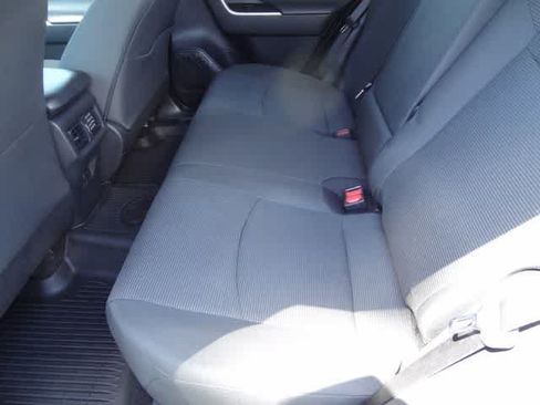 Used 2023 Toyota RAV4 LE AWD/4WD image 8