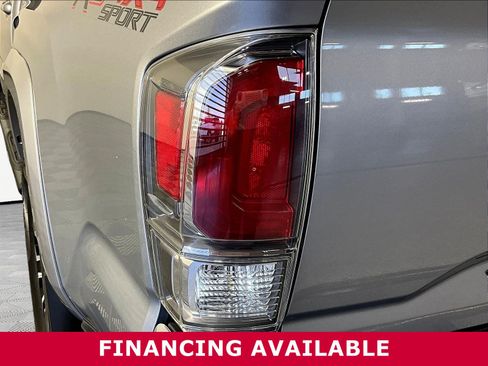 Used 2021 Toyota Tacoma TRD Sport w/ Technology Package AWD/4WD image 22