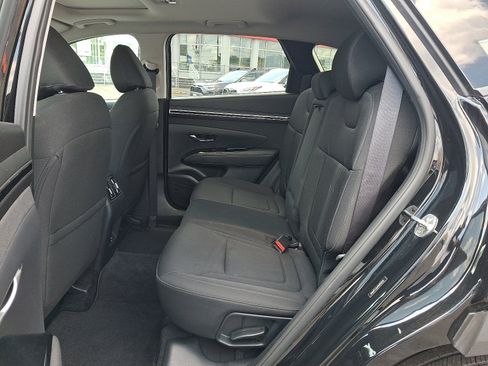 Used 2022 Hyundai Tucson SEL w/ Convenience Package AWD/4WD image 11