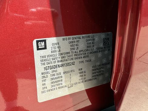 Used 2017 GMC Canyon SLT w/ Driver Alert Package AWD/4WD image 28