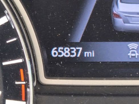 Used 2016 Nissan Altima 2.5 SL w/ 2.5 Technology Package FWD image 25