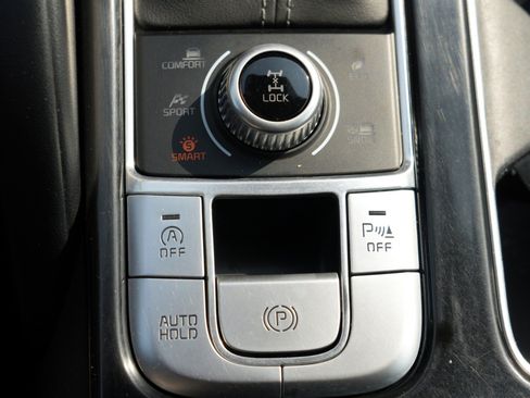 Used 2022 Kia Telluride S AWD/4WD image 31