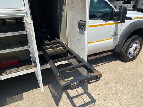 Used 2011 Ford F550 2WD Regular Cab Super Duty w/ Payload Upgrade Pkg image 27