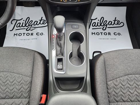 Used 2022 Chevrolet Equinox LT image 19