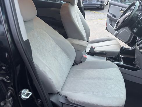 Used 2010 Hyundai Elantra w/ Comfort Pkg 2 image 14