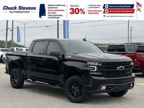 Used 2022 Chevrolet Silverado 1500 LT Trail Boss AWD/4WD image 3