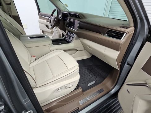 Certified 2024 GMC Yukon XL Denali w/ Advanced Technology Package AWD/4WD image 45