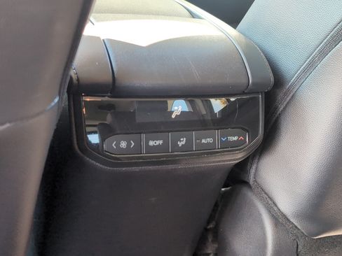 Certified 2026 Toyota Highlander XLE AWD/4WD image 40