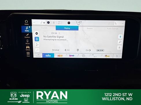 New 2025 Jeep Gladiator Rubicon w/ Convenience Group AWD/4WD image 23