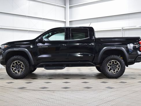 Used 2023 Chevrolet Colorado ZR2 w/ ZR2 Convenience Package III image 4