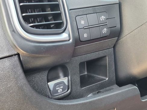 Used 2025 RAM ProMaster 3500 w/ Quick Order Package 22H SLT+ image 18