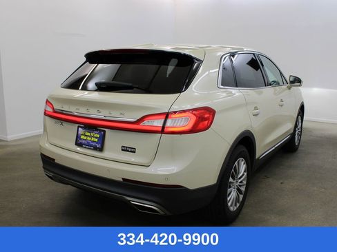 Used 2018 Lincoln MKX Select w/ Select Plus Package image 4