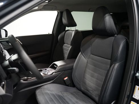 Used 2025 Mitsubishi Outlander SE FWD image 15
