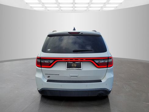 Used 2020 Dodge Durango SXT image 6