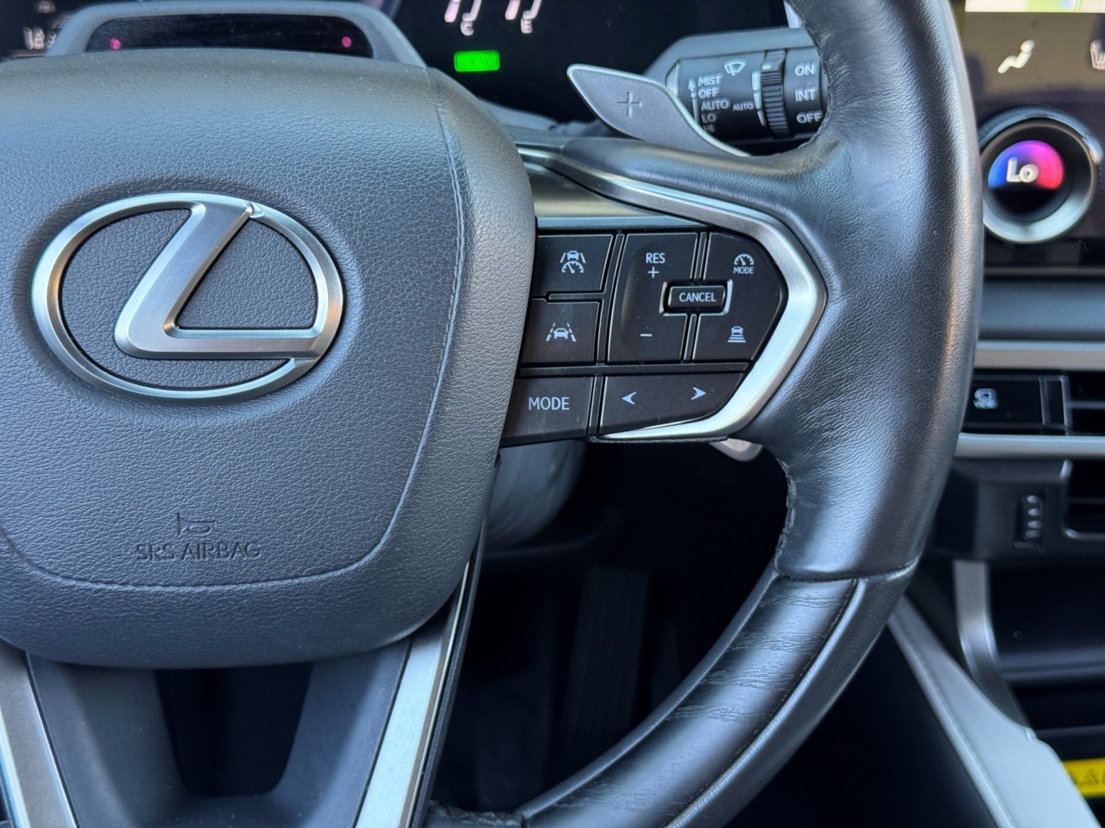 Used 2024 Lexus RX 350h w/ Convenience Package AWD/4WD image 23