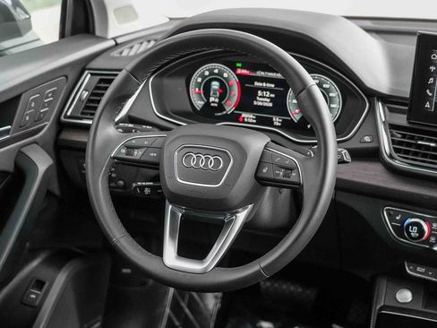 Certified 2023 Audi Q5 2.0T Premium Plus w/ Premium Plus Package AWD/4WD image 17